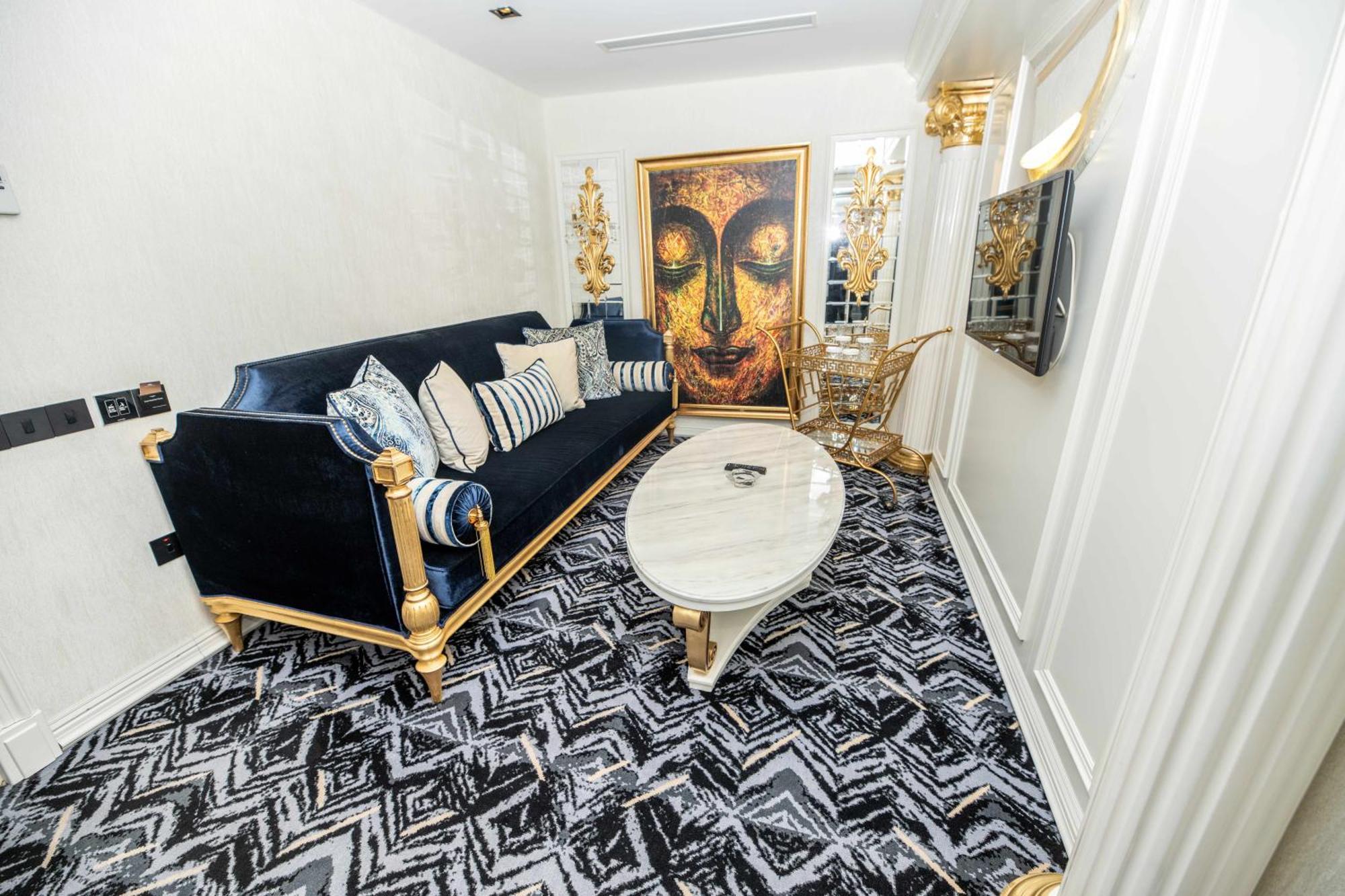Grand Opera Hotel & Casino & Spa Kyrenia  Ngoại thất bức ảnh