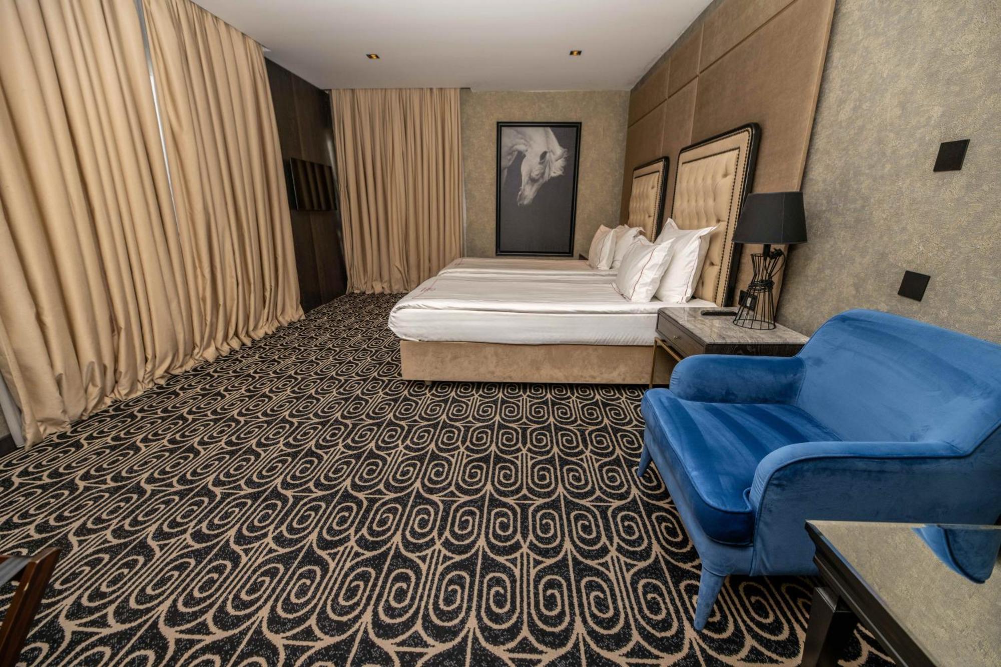 Grand Opera Hotel & Casino & Spa Kyrenia  Ngoại thất bức ảnh